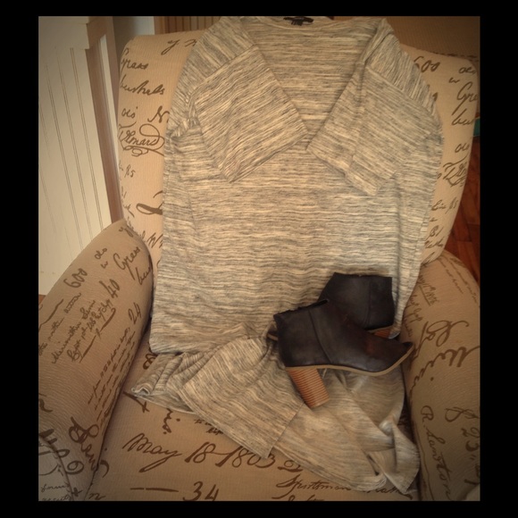Grey long tunic sweatshirt