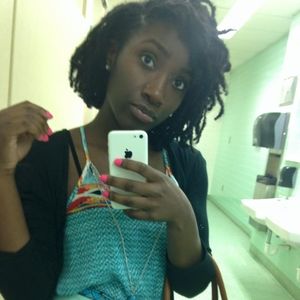 Meet your Posher, Tierra