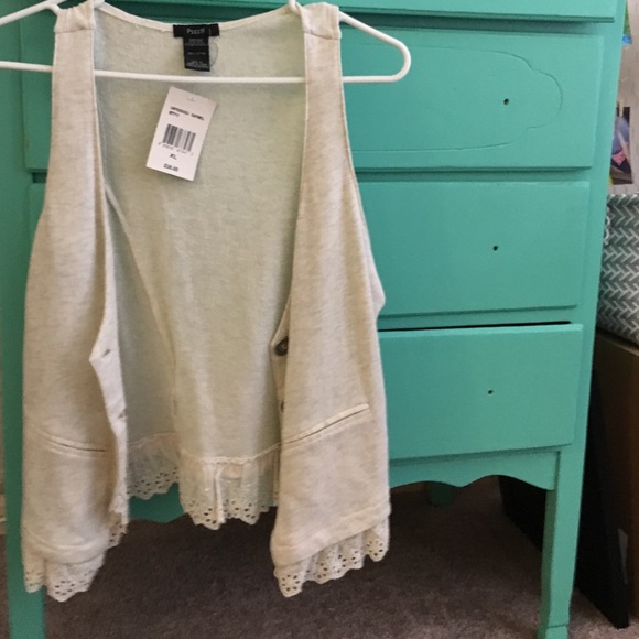 A tank top cardigan!