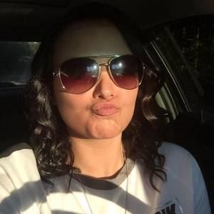 Meet your Posher, Tiffany