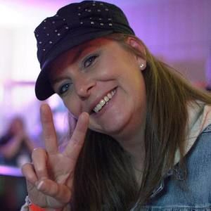 Meet your Posher, Shelly