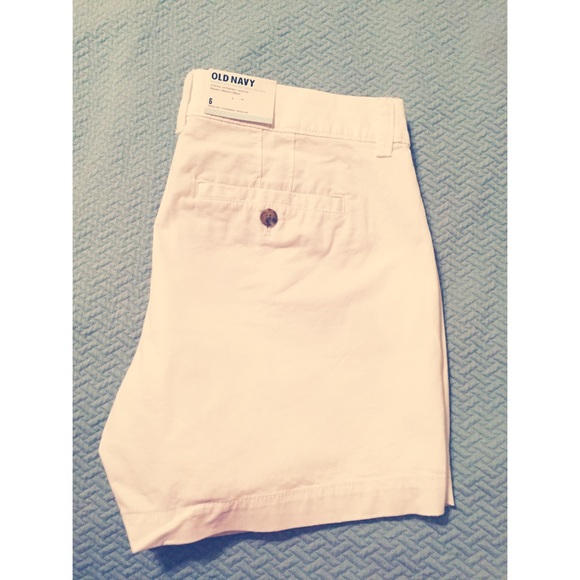 Old Navy mid-rise shorts