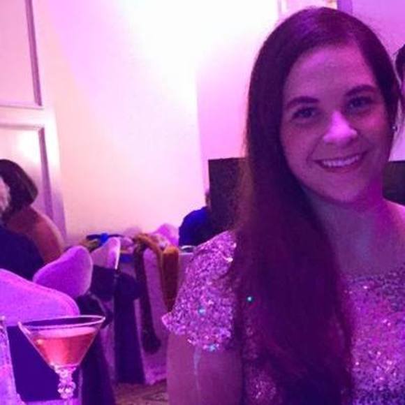Meet your Posher, Ali