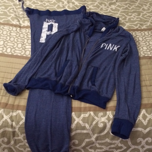 Victoria Secret Pink sweatsuit