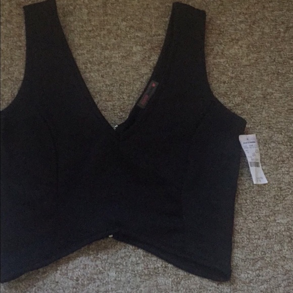 Crop top