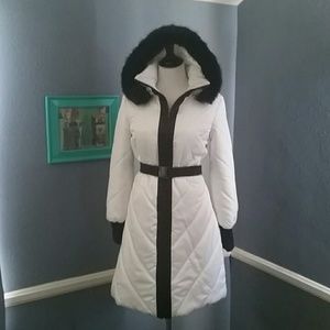 NWOT White satin puffer car coat