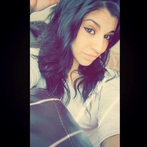 Meet your Posher, Dorena