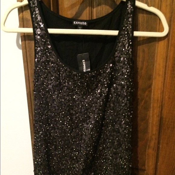 Sequin tank