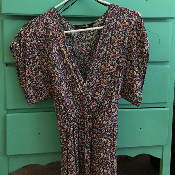 A summer, flower dress!