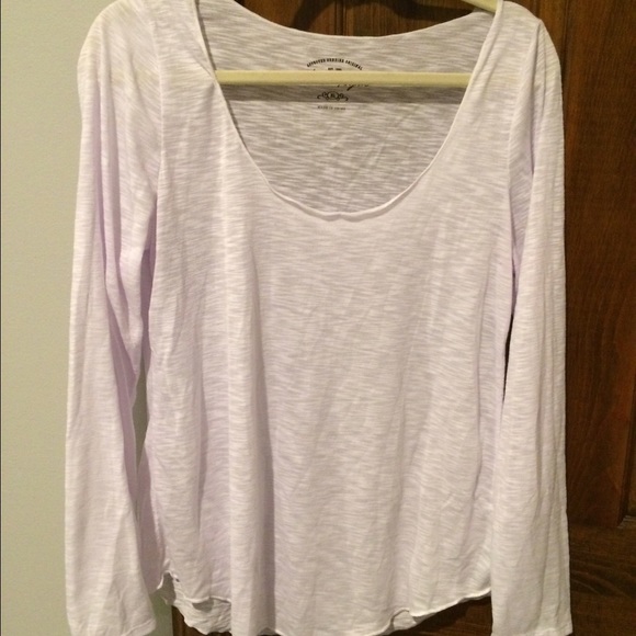 Scoop neck