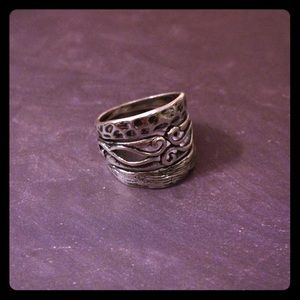 Sterling silver thumb ring