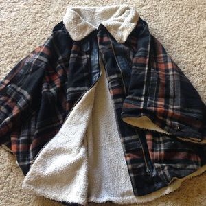 Plaid bat wing cape jacket faux leather detail