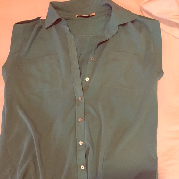 Short sleeve top