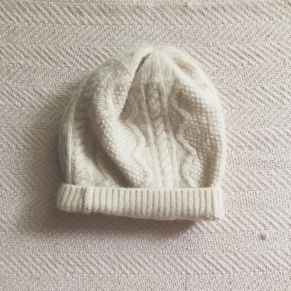 Comfy Beige Beanie NWOT