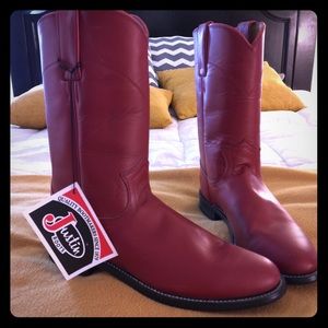 New With Tags Justin Red Ropers