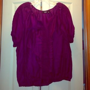 Ladies blouse with elastic sleeves and bottom