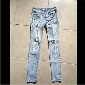 PacSun Bullhead light wash jeans