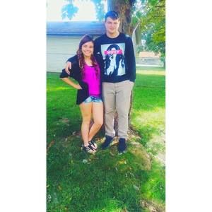 Meet your Posher, Katelyn