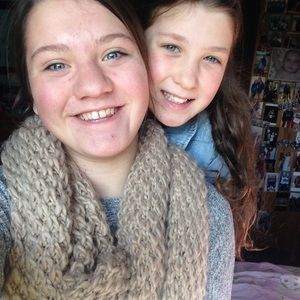 Meet your Posher, Abigail