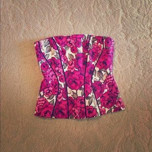 White House Black Market Top