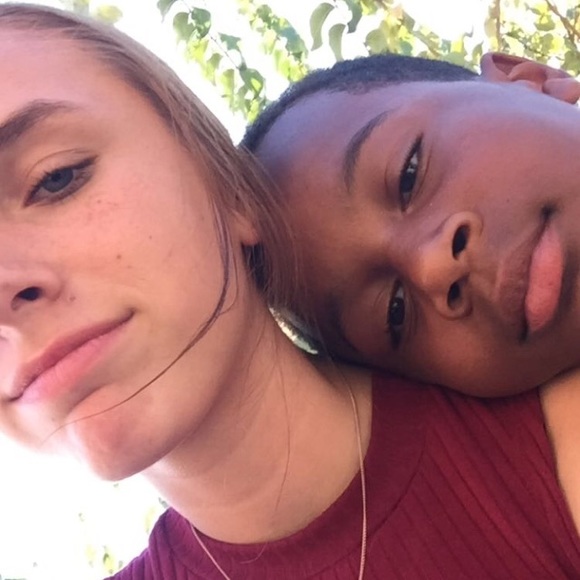 Meet your Posher, Eva