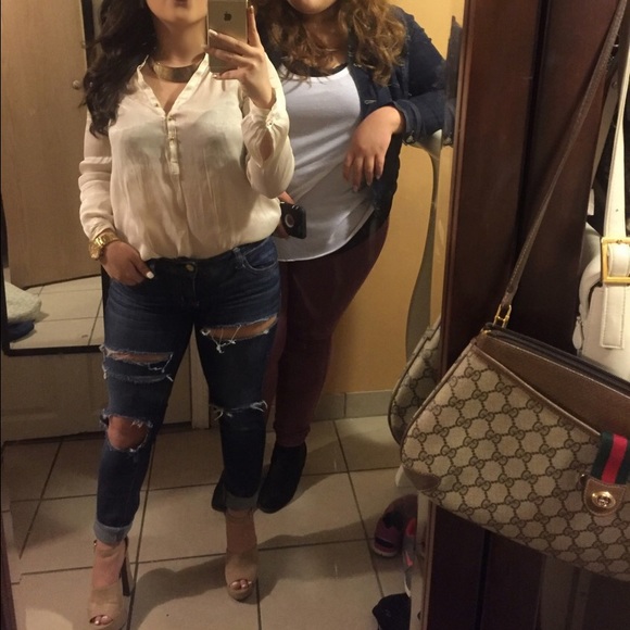 Longsleeve ivory blouse