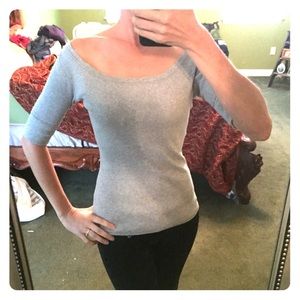 Gray 3/4 sleeve t shirt