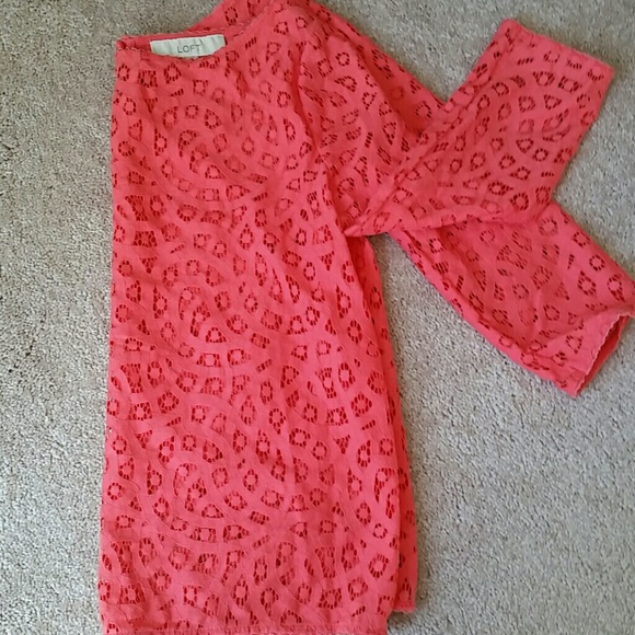 Ann Taylor Tops - 💖 Ann Taylor Loft top