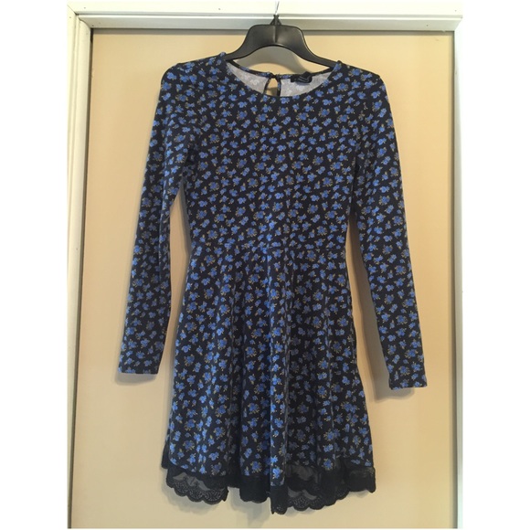 Forever 21 Long Sleeve Dress