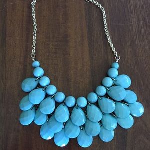 🚫🚫SOLD Statement necklace🚫🚫