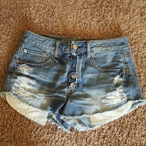 High-waisted shorts