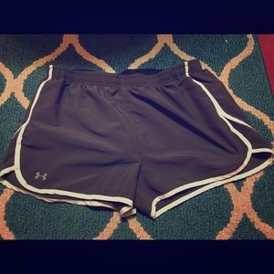 Under Armour large gray shorts