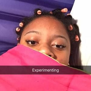 Meet your Posher, Manii