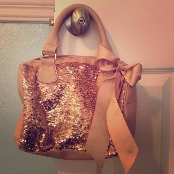 Gold, sequin purse