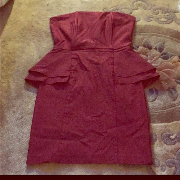 Strapless burgundy Dress