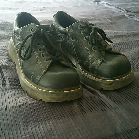 Dr. Martens Black Katherine Oxfords - Size 8