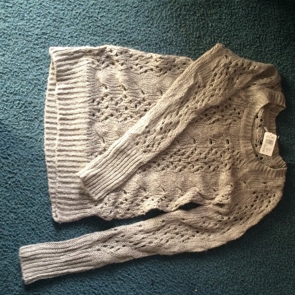 Brand new sweater