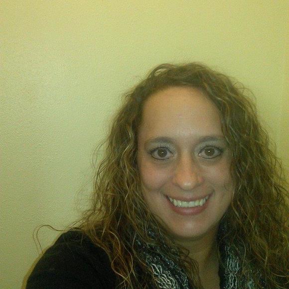 Meet your Posher, Sarah - Picture 1 of 1