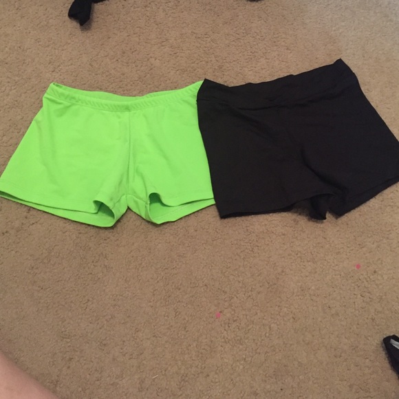 Spandex Shorts! - Picture 2 of 4