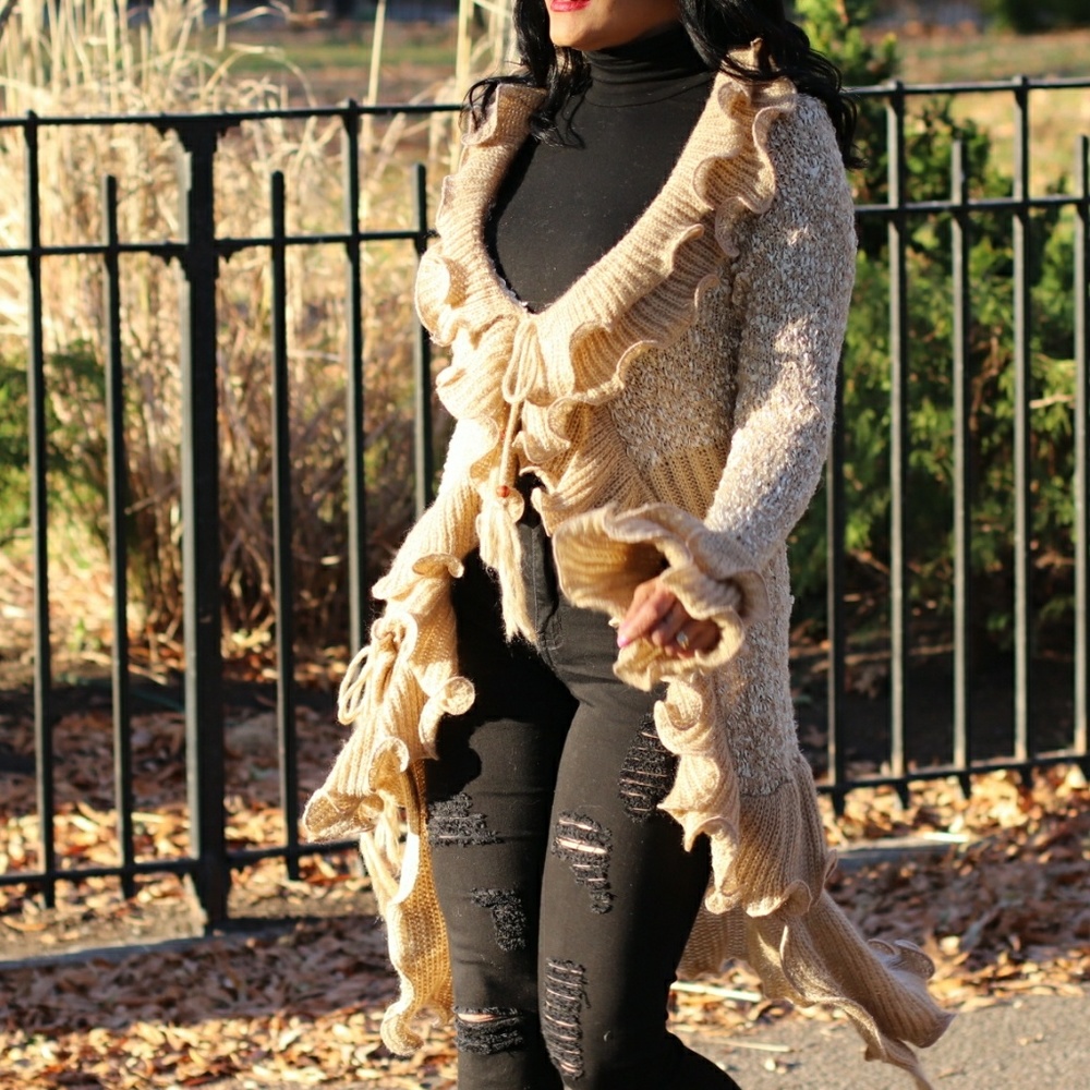 Ruffled Duster