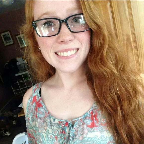 Meet your Posher, Lexi