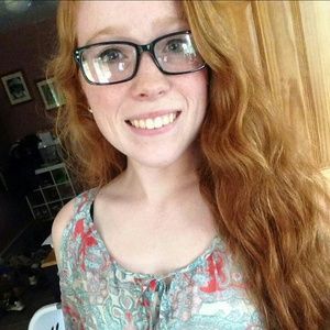 Meet your Posher, Lexi