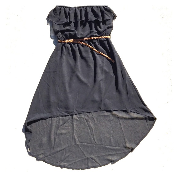 ❗️SOLD❗️Black Hi-Low Strapless Dress - Size M 🌻
