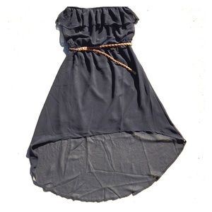 ❗️SOLD❗️Black Hi-Low Strapless Dress - Size M 🌻