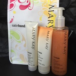 Satin hands pampering set
