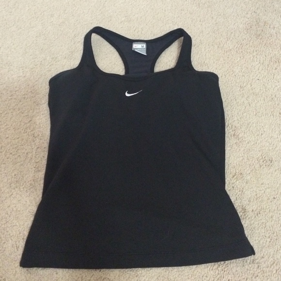 Ladies M Nike Top