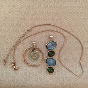 Updated with bonus! Unique Lia Sophia Slider Set