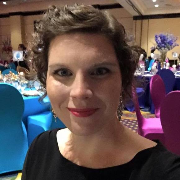 Meet your Posher, Tracy