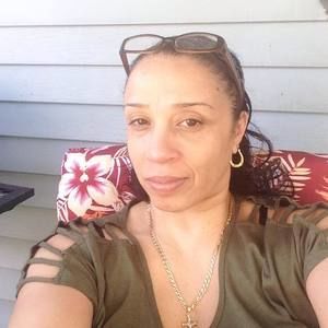 Meet your Posher, Deborah