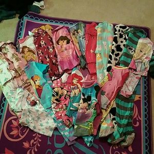 17 pairs of 3t pajamas